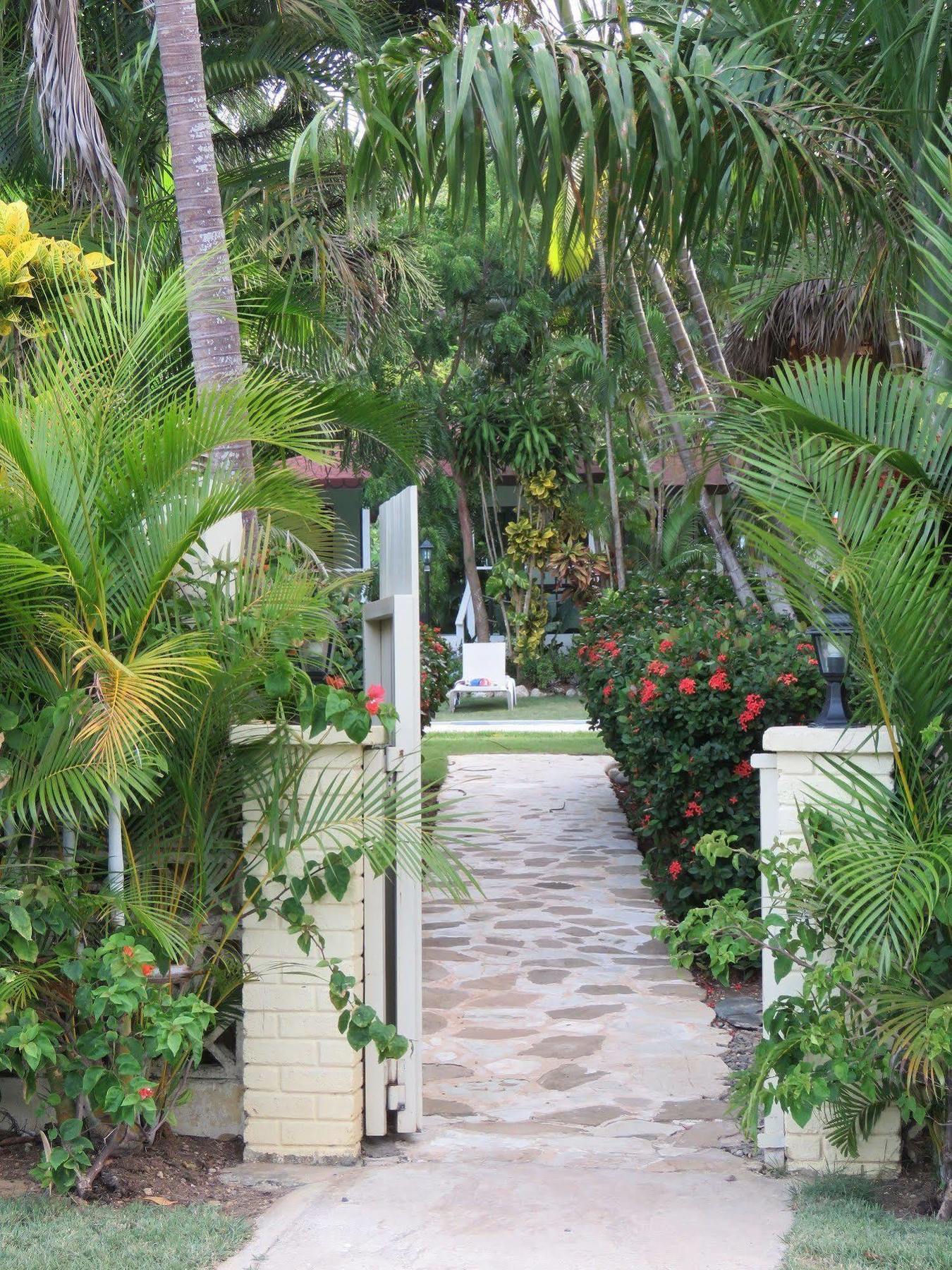 Bungalow Natura Village Sosua Exterior photo